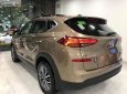 Hyundai Tucson 2019 - Bán xe Hyundai Tucson đời 2019, màu nâu, giá tốt