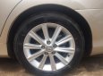 Toyota Camry 2.5Q  2013 - Nhà mình cần bán xe Toyota Camry 2.5Q đời 2013, số tự động, màu vàng cát