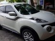 Nissan Juke 2015 - Cần bán gấp Nissan Juke sản xuất năm 2015, màu trắng đẹp như mới, 745 triệu