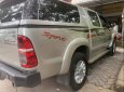 Toyota Hilux G 4x2 2015 - Bán ô tô Toyota Hilux G 4x2 sản xuất 2015, màu bạc, nhập khẩu nguyên chiếc ít sử dụng