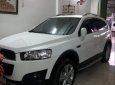 Chevrolet Captiva LTZ 2015 - Cần bán Chevrolet Captiva LTZ sản xuất năm 2015, màu trắng xe gia đình