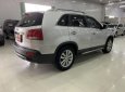 Kia Sorento 2010 - Cần bán xe Kia Sorento năm sản xuất 2010, màu bạc, nhập khẩu, giá tốt