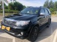 Toyota Fortuner G 2013 - Bán xe Toyota Fortuner năm sản xuất 2013, màu đen số sàn