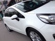 Kia Rio 1.4AT 2016 - Cần bán xe Kia Rio 2016 màu trắng, số tự động