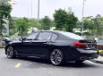 BMW 7 Series M760Li 2019 - Cần bán BMW 7 Series M760Li đời 2019, màu đen, nhập khẩu nguyên chiếc