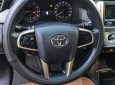 Toyota Innova 2017 - Cần bán xe Toyota Innova E 2017 số sàn, màu xám
