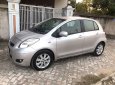 Toyota Yaris 2009 - Kẹt tiền bán xe Yaris 2009 màu bạc, số tự động, nhập Nhật Bản