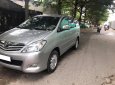 Toyota Innova 2011 - Cần tiền bán xe cọp Innova 2011, số sàn, màu bạc, máy xăng