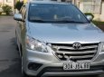 Toyota Innova 2.0E 2014 - Gia đình cần bán xe Innova sản xuất 2014, nội thất cực đẹp