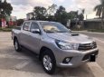 Toyota Hilux  E  2016 - Bán Toyota Hilux E đời 2016, màu bạc, xe nhập  