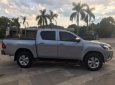 Toyota Hilux  E  2016 - Bán Toyota Hilux E đời 2016, màu bạc, xe nhập  