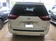 Toyota Sienna Limited 2016 - Bán Toyota Sienna Limited biển Hà Nội, màu trắng nội thất nâu, xe sản xuất tháng 8/2015 đăng ký 2016, chạy hơn 30.000Km