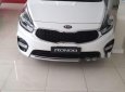 Kia Rondo 2019 - Bán xe Kia Rondo đời 2019, màu trắng, nhập khẩu nguyên chiếc, 609 triệu