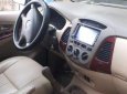 Toyota Innova 2006 - Cần bán xe Toyota Innova đời 2006, màu bạc xe gia đình