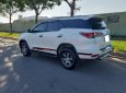 Toyota Fortuner 2017 - Cần bán xe Toyota Fortuner 2017 máy dầu số sàn, màu trắng ngọc trai cực đẹp