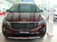 Kia Sedona Platinum D 2019 - Cần bán Kia Sedona Platinum D đời 2019, màu đỏ