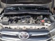 Toyota Innova   2016 - Bán xe Innova sản xuất 2016, phom 2017, số sàn, màu bạc, xe gia đình