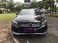 Mercedes-Benz C300 2018 - Gia đình cần bán C300 AMG , sản xuất 2018, bản full, màu đen cực ngầu