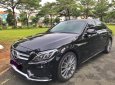 Mercedes-Benz C300 2018 - Gia đình cần bán C300 AMG , sản xuất 2018, bản full, màu đen cực ngầu