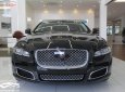 Jaguar XJ series L 2015 - Cần bán lại xe Jaguar XJ series L sản xuất năm 2015, màu đen, nhập khẩu nguyên chiếc