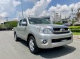 Toyota Hilux 2.5 2012 - Hilux 2,5 2012 5 chỗ máy dầu 100km 8 lít, xe nhà xài kĩ, có đủ đồ