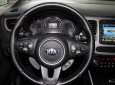 Kia Rondo 1.7 DATH 2016 - Bán Kia Rondo 1.7 DATH năm 2016, màu đen, giá 600tr