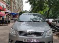 Toyota Innova 2.0E 2013 - Bán Toyota Innova 2.0E sản xuất 2013, màu xám chính chủ, giá tốt