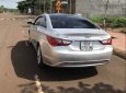 Hyundai Sonata   2010 - Bán Hyundai Sonata đời 2010, màu bạc, số tự động 