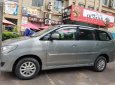 Toyota Innova 2.0E 2013 - Bán Toyota Innova 2.0E sản xuất 2013, màu xám chính chủ, giá tốt