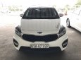 Kia Rondo GMT 2017 - Bán Kia Rondo GMT 2.0 máy xăng số sàn màu trắng sản xuất 2017 mẫu mới