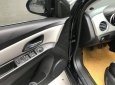 Chevrolet Cruze 2017 - Nhà cần bán Cruze sx 2017 LT, màu đen bóng sáng chóa đẹp