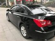 Chevrolet Cruze 2017 - Nhà cần bán Cruze sx 2017 LT, màu đen bóng sáng chóa đẹp