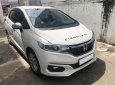 Honda Jazz 1.5AT 2019 - Bán xe Honda Jazz 2019 số tự động màu trắng 5 chỗ, đi 6000 km