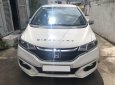 Honda Jazz 1.5AT 2019 - Bán xe Honda Jazz 2019 số tự động màu trắng 5 chỗ, đi 6000 km