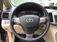 Toyota Venza 2009 - Gia đình cần bán Toyota Venza 2009 nhập Mỹ màu nâu, xe gia đình sử dụng ít