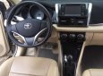 Toyota Vios 2017 - Bán Toyota Vios 2017 số sàn màu bạc, gia đình đi kỹ