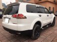 Mitsubishi Pajero 2017 - Gia đình cần bán Pajero 2017, số tự động, máy xăng, màu trắng mới tinh