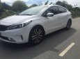 Kia Cerato 2016 - Cần bán xe Kia Cerato 2016 số tự động màu trắng thể thao