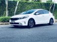 Kia Cerato 2017 - Cần bán xe Kia Cerato 2017 số tự động màu trắng chính chủ 