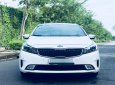 Kia Cerato 2017 - Cần bán xe Kia Cerato 2017 số tự động màu trắng chính chủ 