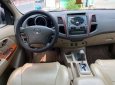 Toyota Fortuner 2010 - Gia đình cần bán Fortuner 2010 màu xám chì, máy xăng