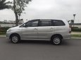 Toyota Innova 2012 - Nhà cần bán Innova 2012 màu bạc số sàn, xe đẹp không suy nghĩ nhé