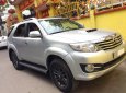 Toyota Fortuner 2015 - Cần bán xe Toyota Fortuner 2015, số sàn, máy dầu, màu bạc