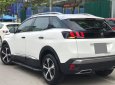 Peugeot 3008 2018 - Bán Peugeot 3008 tự động 2018 màu trắng gia đình đập thùng mua mới