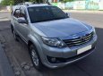 Toyota Fortuner 2014 - Cần bán xe Toyota Fortuner 2014 máy xăng, số tự động màu bạc