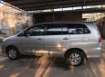 Toyota Innova 2008 - Gia đình cần bán xe Toyota innova 2008, số sàn, màu bạc