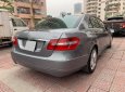 Mercedes-Benz E250 2010 - Cần bán xe Mercedes E250 đời 2010, màu xám, chính chủ sài kĩ