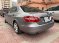 Mercedes-Benz E250 2010 - Cần bán xe Mercedes E250 đời 2010, màu xám, chính chủ sài kĩ