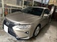 Toyota Camry   2.5Q  2015 - Bán Toyota Camry 2.5Q đời 2015, màu vàng, 930 triệu