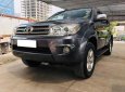 Toyota Fortuner 2010 - Cần bán xe cọp Fortuner 2010, số sàn, máy dầu, màu xám lông chuột